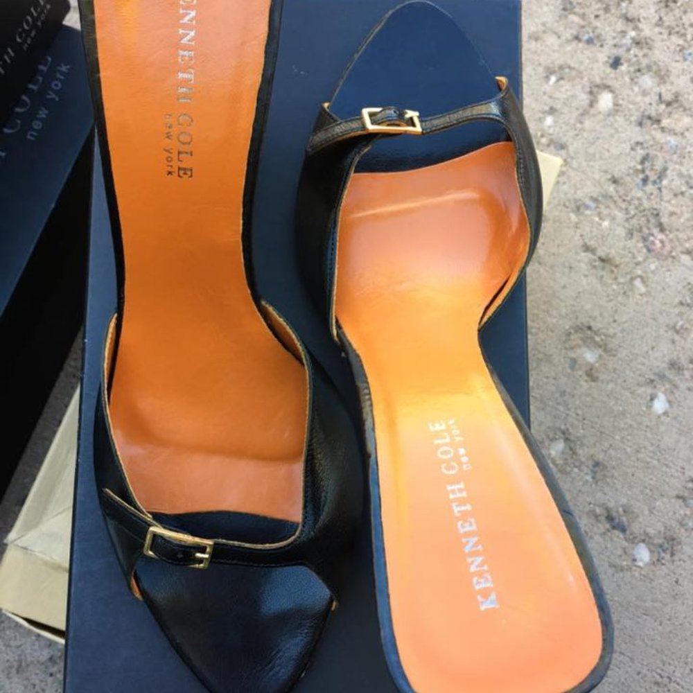 Bundle 3 pairs for $39 Kenneth Cole Black Pumps